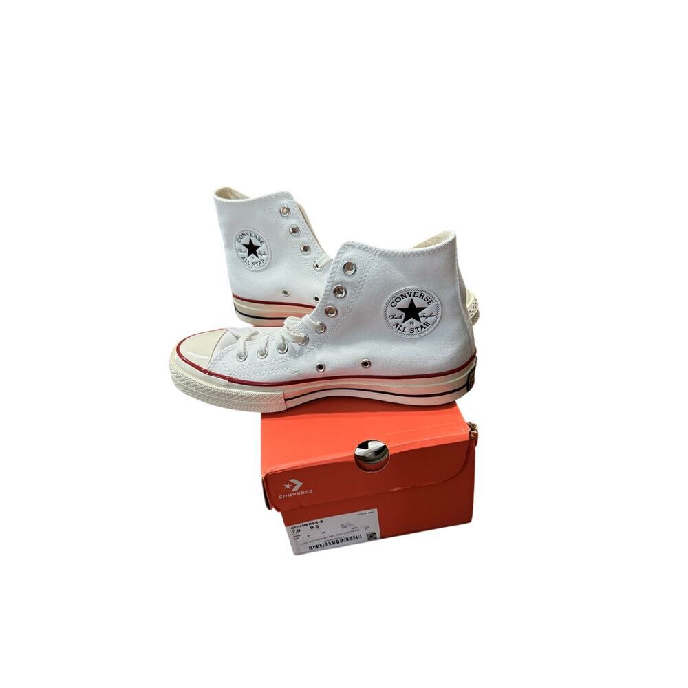 Converse Unisex Chuck 70 
Canvas High Top Shoes White Women 9.5 Men 7.5 162056C